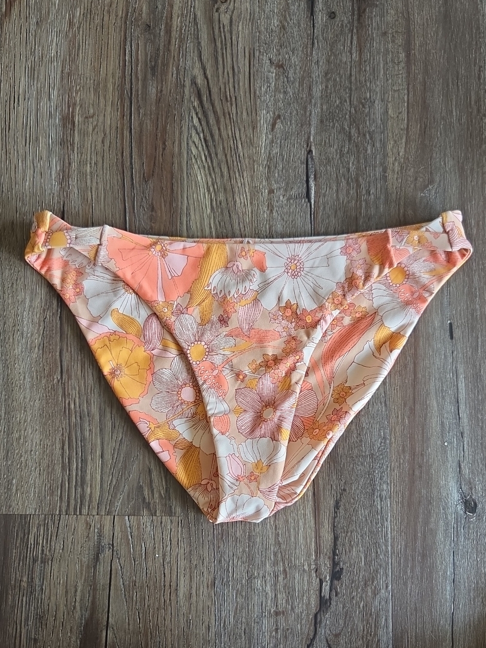 Nwot Volcom Floral Bikini Bottoms in Peach & Yellow Size Large